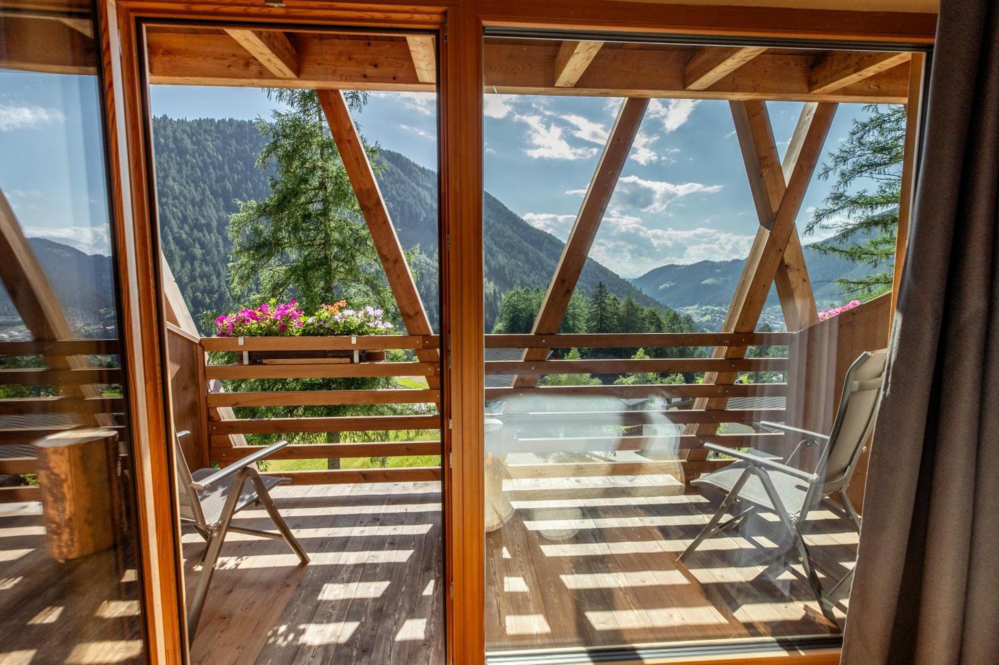 Bike & Ski Hotel Diana Karersee ノーヴァ・レヴァンテ エクステリア 写真